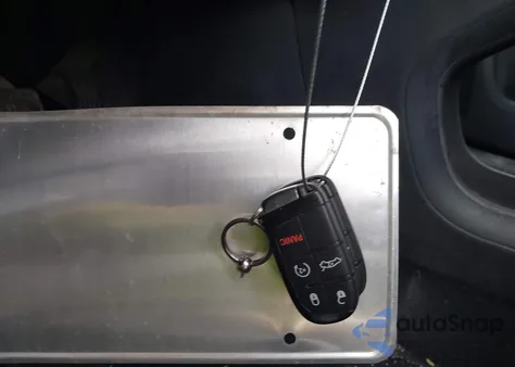 2015 Chrysler 200 Limited z USA, uszkodzony, nr VIN 1C3CCCAB3FN567955